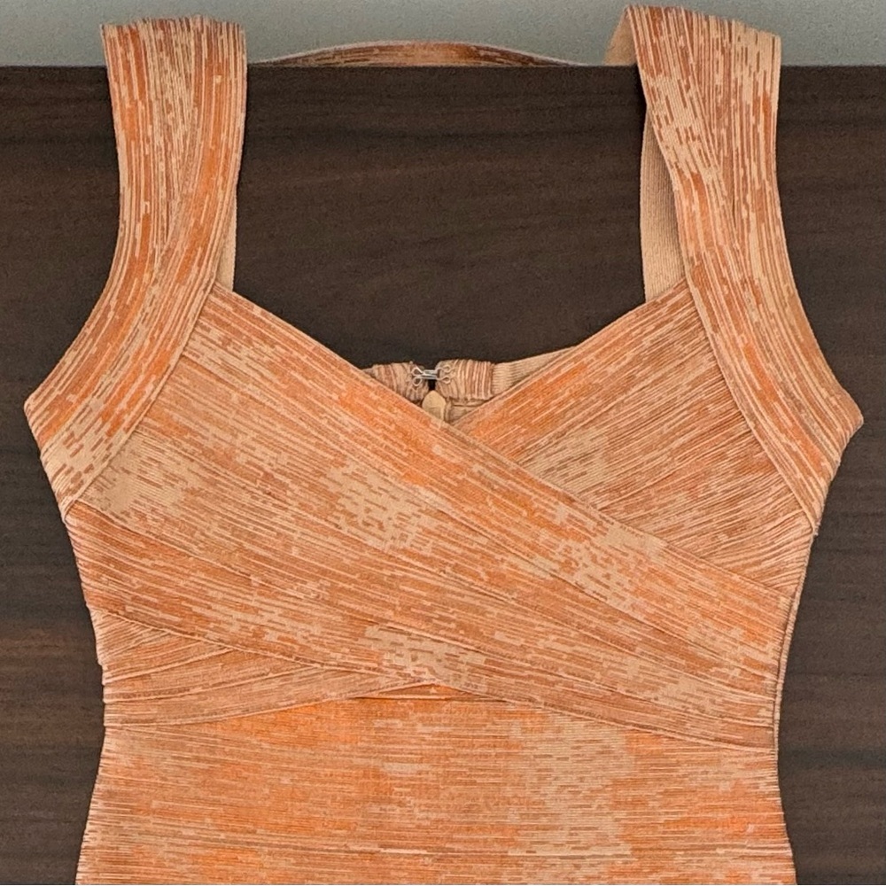 Elegant Rose Gold Bandage Dress - Picture 10 of 10